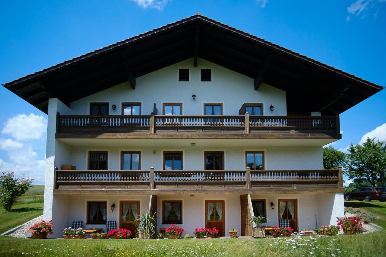 Gaestehaus Hofer Bad Birnbach Exterior foto