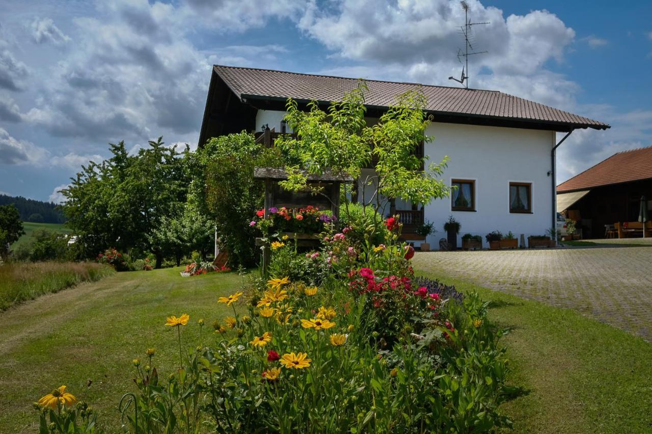 Gaestehaus Hofer Bad Birnbach Exterior foto